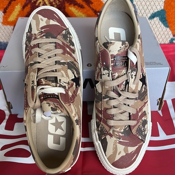 Converse A03679C
ONE STAR PRO OX
VINTAGE KHAKI/BLACK/EGRET
WMNS sneakers - Picture 13 of 16